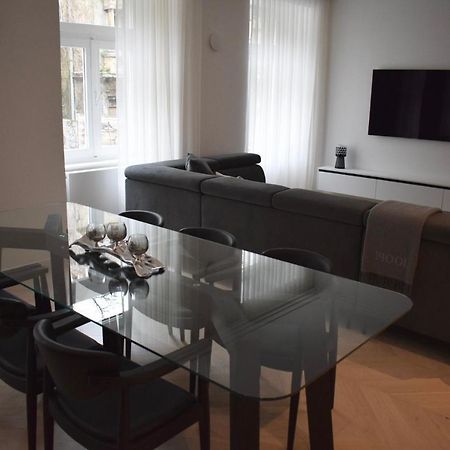 City Centre Luxury Apartment Загреб Екстериор снимка