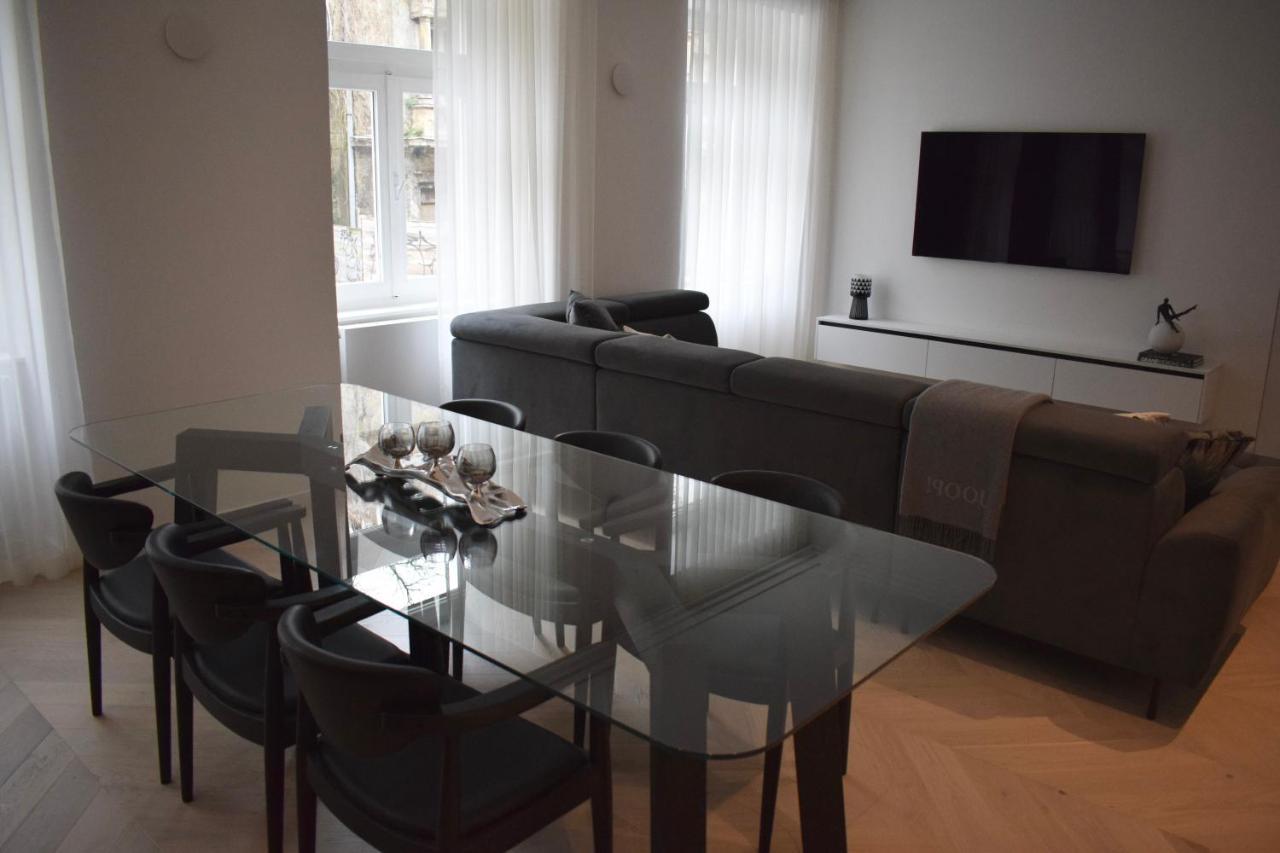 City Centre Luxury Apartment Загреб Екстериор снимка