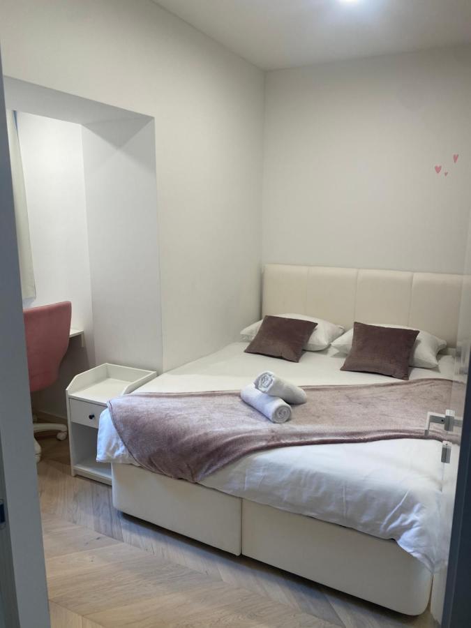 City Centre Luxury Apartment Загреб Екстериор снимка